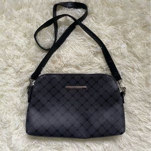 Steve Madden black and gray small crossbody